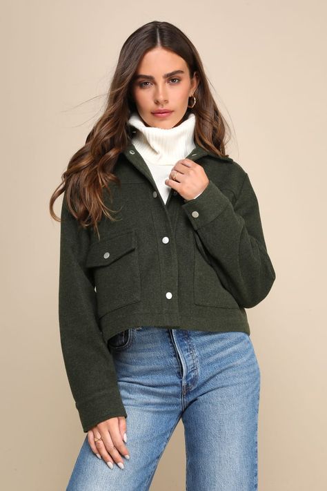 Olive Jacket Outfit, Wool Jacket Outfit, Green Shacket, Cropped Shacket, Autumn Looks, Bustier Bodysuit, Tops Online Shopping, Knitted Crop Tank Top, Olive Green Top