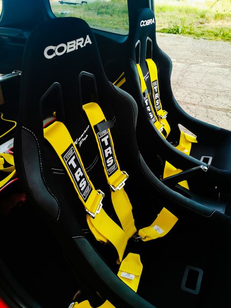 Cobra Monaco Pro bucket seats with TRS yellow harnesses fitted into our customers race car. A great setup at fantastic prices. Racing Interior, Car Harness, Pink Car Accessories, Racing Harness, Seat Toledo, Racing Seats, Pink Car, Jeep Life, 12 Weeks