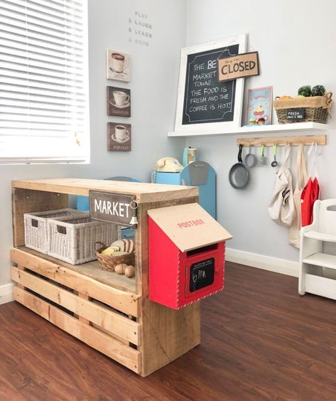 Kids Market Stand, Daycare Spaces, Pallet Kids, Timber Planks, Kids Market, Market Stands, Kids Play Kitchen, Diy Play Kitchen, Learning Time