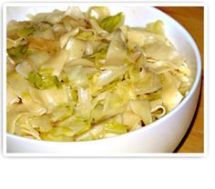 Krautfleckerl- Hungarian Cabbage and Noodles Read Hungarian Cabbage And Noodles, Hungarian Cabbage, Lent Meals, Cabbage Noodles, Hungarian Dishes, Cabbage And Noodles, Slovak Recipes, Hungarian Food, Noodle Recipe