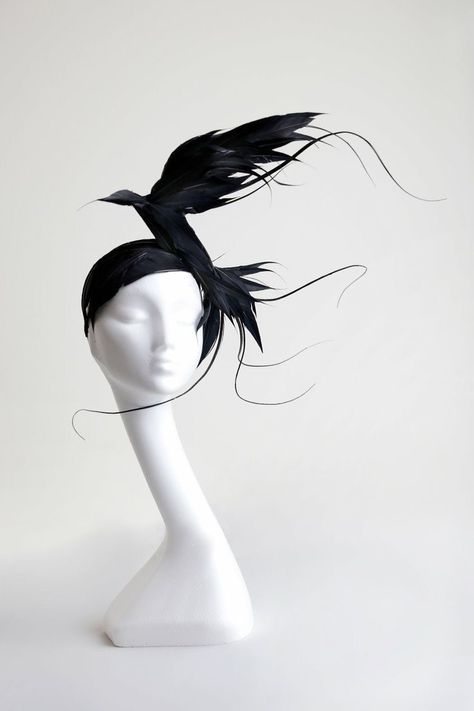 High Fashion Hats, Paper Flower Headpiece, Raven Headpiece, Black Hummingbird, Fashion Headpiece, Creative Hats, Hair Headpiece, High Fashion Hair, Headwear Fashion