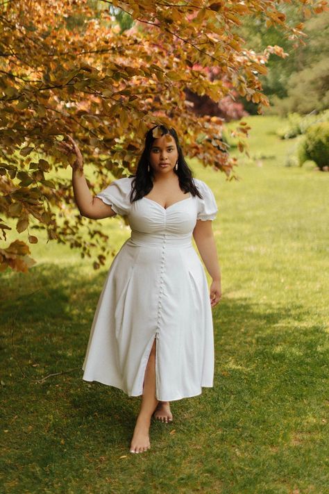 White Midi Dress Plus Size, Plus Size White Dresses, All White Outfit Plus Size, Plus Size White Dress, Denise Mercedes, Dress For Chubby, Summer Dress Plus Size, White Plus Size Dresses, Plus Size Midi Dress