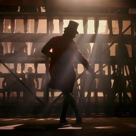 Greatest Showman greatest opening scene ever Damien Chazelle, Musical Film, Film Disney, To My Husband, Theatre Life, The Greatest Showman, Ex Machina, Les Miserables, Musical Movies