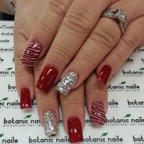 Red and silver nails White Sparkle Nails, Red And Silver Nails, Botanic Nails, Prom Nails Red, Silver Nail Designs, Silver Glitter Nails, White And Silver Nails, Red Christmas Nails, Red Nail Designs