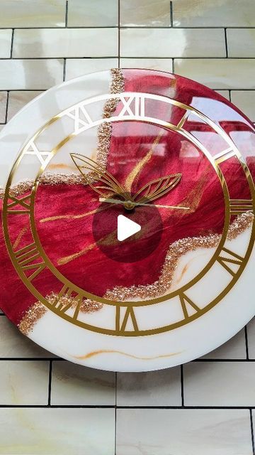 Clock Resin, Classic Clock, Resin Clock, Classic Clocks, Color Resin, Resin Work, Resin Artwork, Resin Tutorial, Favourite Colour