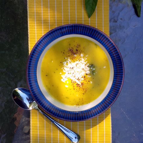 Patty Pan Squash Soup Recipe, Squash Soup Recipe Easy, Pan Squash, Pattypan Squash, Squash Soup Recipe, Pampered Chef Recipes, Veggie Soup, Squash Soup, Garden Recipes