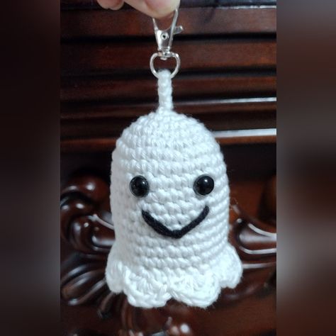 Each Ghost Is 3 Inches Tall Glow In The Dark Ghost Keychain, Dark Ghost, Googly Eyes, Key Card Holder, Card Holders, Handmade Crochet, In The Dark, Glow In The Dark, The Darkest