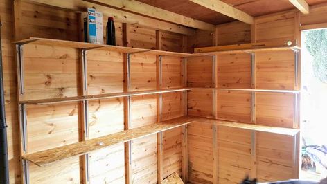 Shed Shelves, Diy Garden Shed, Diy Pantry Shelves, Shed Shelving, Diy Shelf Brackets, Diy Kitchen Shelves, Building Shelves, Shed Organization, Simple Shed