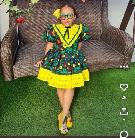 Simple Ankara Short Gown Styles, Children Ankara Gowns, Simple Ankara Gown Styles, African Kids Clothes, Ankara Styles For Kids, Kids Dress Collection, Girls Ball Gown, African Dresses For Kids