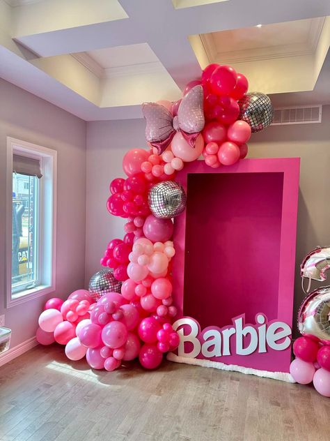 Barbie Birthday Party Ideas | Photo 1 of 43 | Catch My Party Pink Barbie 21st Birthday, Barbie Girls Birthday Party, Barbie Girl Birthday Party Ideas, Barbie Toddler Birthday Party, Barbie Theme Birthday Party, Girls Barbie Birthday Party, Barbie Birthday Party Ideas, Royal Knight, Birthday Barbie