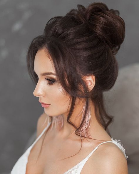 100 Gorgeous Wedding Hairstyle Ideas , updo bridal hair ,textured updo hairstyle ,messy updo ,hairstyles Long Bridal Hair, Loose Updo, Night Hairstyles, Wedding Hair Up, Romantic Curls, Curly Wedding Hair, Bridal Hair Inspiration, Bridal Hair Updo, Elegant Wedding Hair