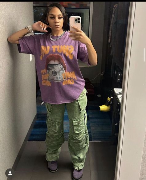 Purple Streetwear Outfit, Brown Streetwear Outfit, Purple Outfits Black Women, Cute Streetwear Outfits, Outfits Purple, Outfits Black Women, Street Style Outfits Casual, Purple Streetwear, Cute Streetwear