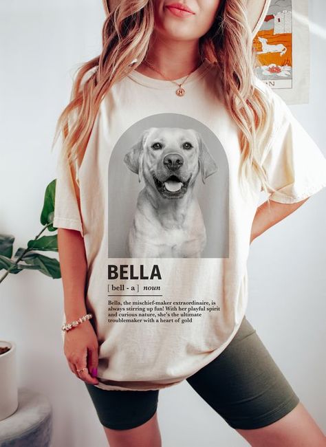 Sizes are smaller than normal A L would be an S or an XS Custom Dog Shirt, Custom Pet Shirt, Dog Mom Gifts Ideas, Custome Gifts, Animal T Shirt, Custom Dog Shirts, Personalized Pet Gifts, Gifts For Dog Lovers, Personalized Pet Memorial