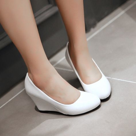 Patent Leather Round Toe Women Wedges Platform Shoes Brown Wedges Outfit, Simple Wedding Shoes, Wedges Outfit, Wedges Shoes Low, Converse Wedding Shoes, Short Wedges, Wedding Shoes Sandals, Wedge Wedding Shoes, Women Wedges