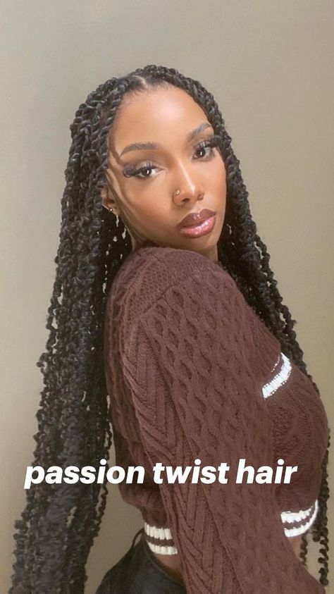 Knotless Mini Passion Twists, Mini Passion Braids, Mini Passion Twists Hairstyle Long, Mini Passion Twists With Curls, Mini Passion Twists Long, Extra Small Passion Twists, Small Passion Twists Long, Mini Passion Twists Hairstyle, Small Passion Twists