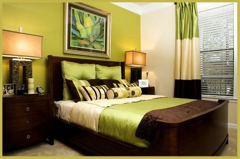 Eye For Design: Search results for brown - color scheme for bathroom Brown Beds, Lime Decor, Lime Green Bedrooms, Magical Bedroom, Green Bedroom Decor, Living Room Brown, Interior Design Masters, Beautiful Bedrooms Master, Room Brown