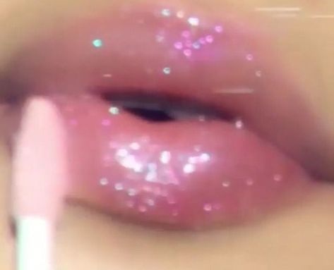 Pink Glitter, Lips, Glitter, Makeup, Pink, White, Make Up