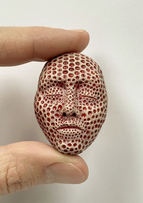 Trypophobia, on ArtStation at https://www.artstation.com/artwork/rALg2a Trypophobia Hand, Trypophobia Art, Phobia Of Holes, Holes In Skin Phobia, Trypophobia Skin, Ideas Disfraz, Covering Acne, Easter Games For Kids, Zit Popping Videos