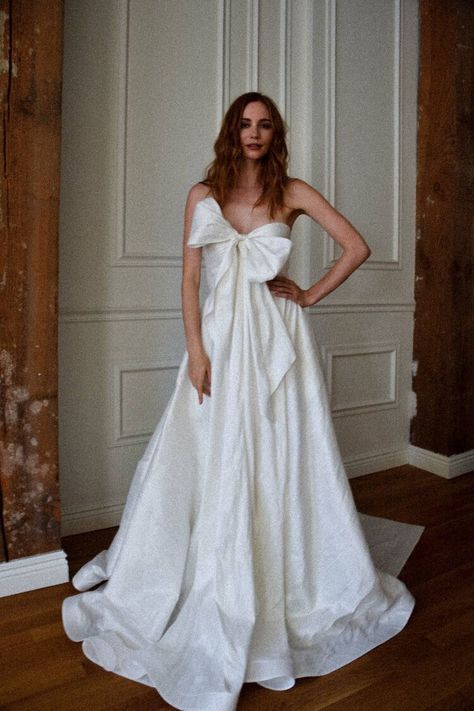 Dupioni Wedding Dress, Convertible Wedding Dress, Bride Collection, Edgy Bridal, Carol Hannah, Big Wedding Dresses, Bow Wedding Dress, Silk Dupioni, Couture Wedding Gowns