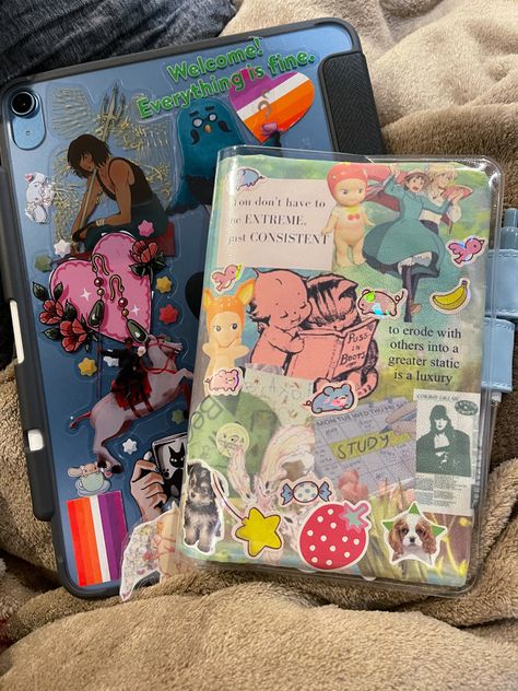 School Bag Essentials, Hobonichi Planner, Diary Covers, Sketchbook Cover, Hobonichi Techo, Art Journal Therapy, Kindle Case, Journals & Planners, Cute Little Things