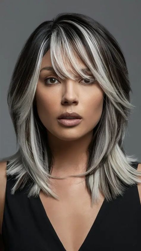 31 Magnificent Fall Highlights for Brunettes to Rock in 2024 Brunette With A Pop Of Color, Chunky Fall Hair, Highlights Only On Top Of Head, Ash Grey Hair Highlights, Hair Color Ideas For Greying Hair, Short Brown Hair Blonde Highlights, Brown Blonde Hair Short, Brown Balayage Hair Short, Blonde To Fall Hair