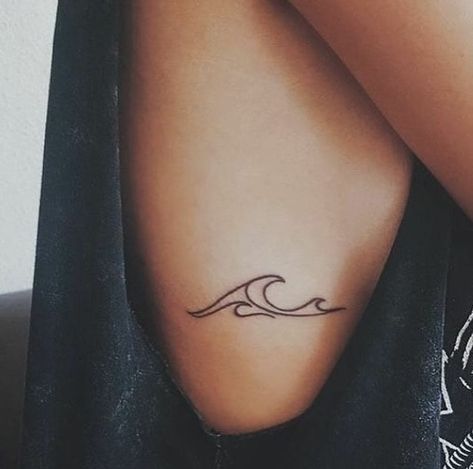 Simple Wave Tattoo, Small Wave Tattoo, Simple Tattoos For Women, Wave Tattoo, Blue October, Waves Tattoo, Tattoo Life, Sister Tattoos, Rib Tattoo