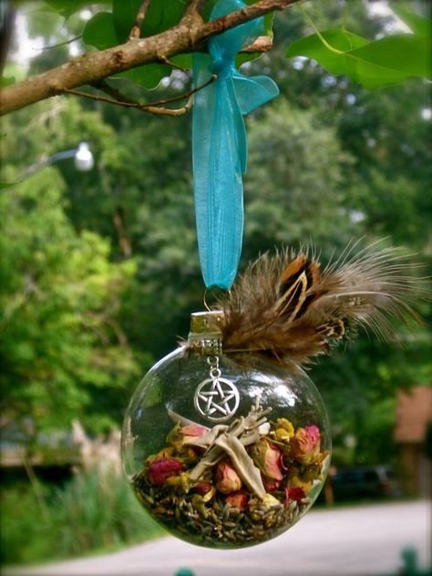 Witches Ball, good for summoning Summer Blessings Witch Ball, Wiccan Crafts, Pagan Crafts, Witchy Crafts, Witch Spell, Beltane, Kitchen Witch, Winter Solstice, Samhain