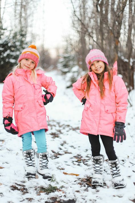 A shopping guide of the warmest, most durable winter snow boots for kids of all ages, that will keep them warm and dry all winter long! Canadian Winter | Polar Cold | Snow Boots | Girls Snow Boots | Boys Snow Boots | Waterproof Boots | Temperature Rating | Warmth Rating | Winter Rated | Severe Weather | Canadian Made | Kids Fashion | Winter Gear | Winter Fashion | Buying Tips | Gift Guide | Kids Snow Outfits, Japan Clothes, Kamik Winter Boots, Snow Outfits, Cold Weather Outfits Winter, Snow Boots Waterproof, Boys Snow Boots, Boots For Kids, Best Winter Boots