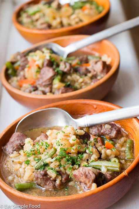 Irish Lamb Stew, Barley Stew, Family Breakfast Recipes, Barley Recipe, Stew Soup, Slow Cooker Lamb, Irish Stew, Lamb Stew, Pearl Barley