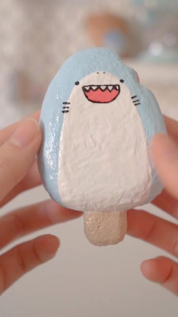 Samezu Shark, Squishy Videos, Homemade Squishies, Paper Squishy, Easy Magic Tricks, Kawaii Crafts, Paper Dolls Diy, Paper Toys Template, Kawaii Diy