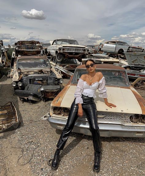 Ivona Zupet, Classic Car Photoshoot, Aesthetic Poses, Junk Yard, Photo Shoot Location, Model Pose, Model Poses Photography, Foto Poses, Photoshoot Concept