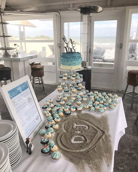 Beach Wedding Cupcakes, Wedding Beach Theme, Beach Wedding Shower, Beach Theme Wedding Cakes, Beach Wedding Decorations Reception, Wedding Shower Themes, Beachy Wedding, Beach Bridal Showers, Beach Wedding Cake