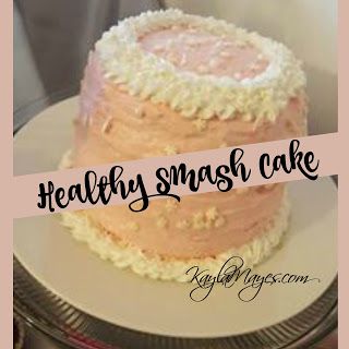 Sun Smash Cake, Banana Smash Cake, Healthy Birthday Cake Alternatives, Trip Around The Sun Cake, Healthy Smash Cake, Birthday Cake Alternatives, Healthy Birthday Cakes, Smash Cake Recipes, Healthy Birthday