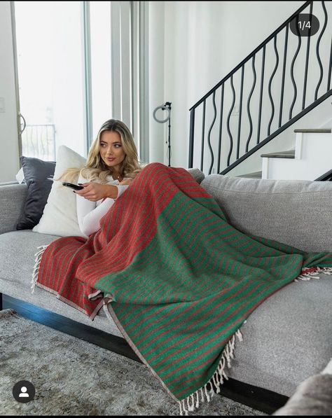 Photoshoot With Blanket, Mother Daughter Gift Ideas, Brand Modeling, Bear Photoshoot, Daughter Gift Ideas, Leg Reference, Blanket For Mom, I Love You Mother, Mom Blanket