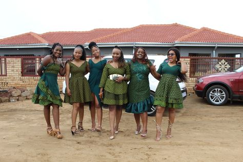 Green shweshwe traditional dresses Green Traditional Wedding Dress, Green Seshweshwe Dresses, Green Shweshwe, Shweshwe Traditional Dresses, Seshweshwe Dresses, Shweshwe Dresses, Traditional Dresses, Traditional Outfits, Green