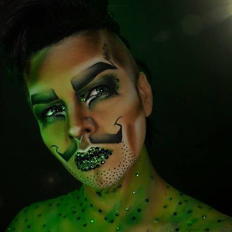 Landon Cider, Drag King Makeup, Frankenstein Makeup, Interesting Makeup, Drag Kings, Drag Make-up, Drag Queen Makeup, Drag King, Drag Makeup