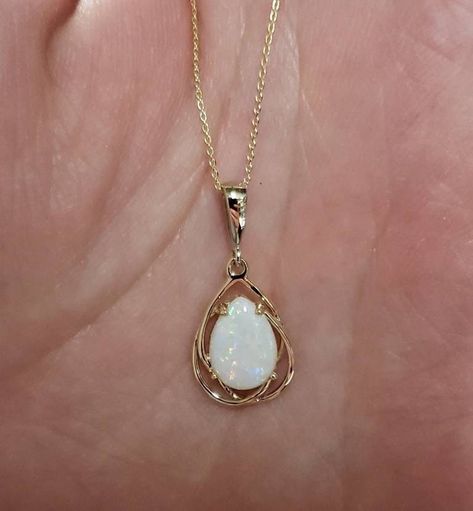 This is a beautiful pear teardrop pendant design. It is set in real solid 14Kt Gold and the chain is 14Kt Gold as well. I have this pendant available with all gemstones that you can see in my store. You can choose if you want 14Kt White Gold, 14Kt Yellow Gold or 14Kt Rose Gold. This is the perfect gift for mom, wife, fiancee, girlfriend, valentine, daughter, family or friend. It is a special gift for mother's day, valentine's day, wedding, anniversary, birthday, Christmas, Easter, New Year's and Teardrop Jewelry Set, Opal Wedding Necklace, Gemstone Pendant Design, Stone Pendants Gold, Opal Pendant Necklace Vintage, Yellow Stone Pendant, Opal Necklaces, Gold Opal Necklace, October Birthstone Necklace