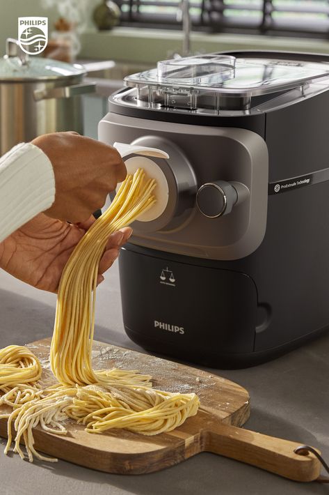 Spaghetti, macaroni, lasagna, shells, and more. All the options, none of the kneading. Learn more at our link. Phillips Pasta Maker, Pasta Making Machine, Philips Pasta Maker, Pasta Maker Machine, Pasta Varieties, Noodle Maker, Pasta Fatta In Casa, Pasta Machine, Pasta Dough