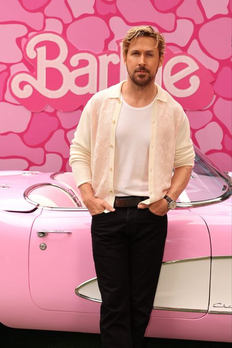 barbie Barbie The Movie 2023, Ryan Gosling Style, Barbie Land, Barbie 2023, Barbie The Movie, Movie 2023, Райан Гослинг, Issa Rae, Kate Mckinnon