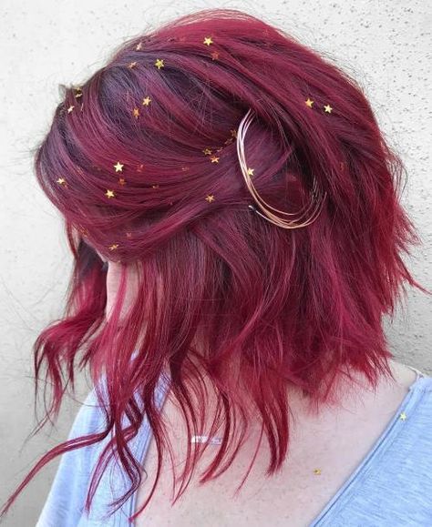 Short Hair Curled, Pixie Hair Accessories, Hair Accessories For Short Hair, Accessories For Short Hair, Hairstyles For 2023, The Right Hairstyles, Sophisticated Jewelry, Best Accessories, Firebird