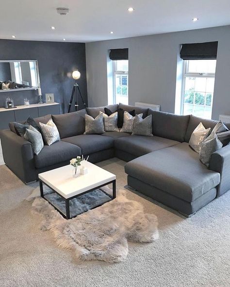 Grey Interior Doors, Living Room Decor Gray, Bright Apartment, Living Room Sofa Design, Small Living Room Decor, Living Room Decor Cozy, Living Room Decor Modern, Living Room Decor Apartment, Living Room Inspo