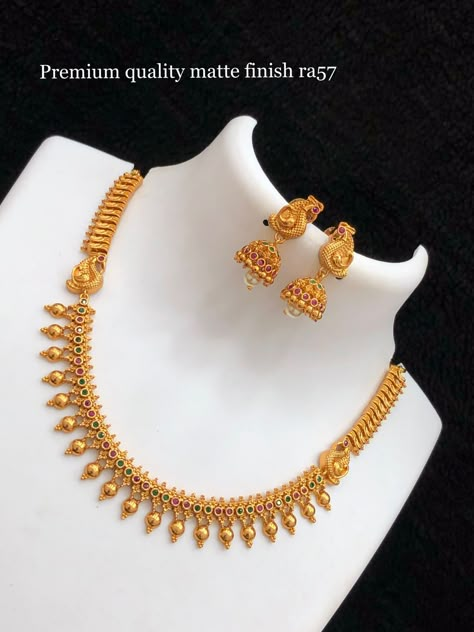 Malabar Gold Jewellery Necklaces Simple, Malabar Gold Jewellery Necklaces, Malabar Gold Jewellery, Ruby Necklace Designs, Indian Gold Necklace Designs, Marriage Jewellery, Gold Earrings For Kids, Wedding Jewellery Designs, Necklaces Simple