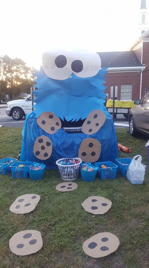 Trunk Or Treat, Trunk