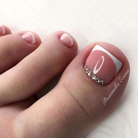 White Tip Pedicure, French Pedicure With Rhinestones, Pedicure Ideas White, Toes Nails Designs, Toes Nails Colors, Toe Nails Designs, French Tip Pedicure, Toe Nail Design, Toe Nail Colors