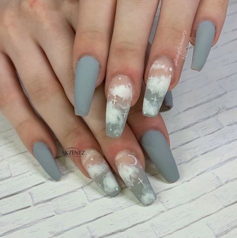 Cloud Acrylic Nails Coffin, Nail Design Coffin Short, Cloud Inspo Nails, Gel Nail Designs Clouds, Short Coffin Ombre Nails Designs, Nail Art Designs Cloud, Nails Design Clouds, Clouds Aesthetic Nails, Acrylic Nail Designs Clouds