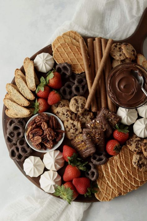 Cookie Charcuterie Board | Kathleen's Cravings Cookie Charcuterie Board, Cookie Charcuterie, Cinnamon Sugar Recipes, Dessert Charcuterie Board, Dessert Charcuterie, Air Fryer Recipes Appetizers, Frosty Recipe, Pretzels Recipe, Charcuterie Inspiration