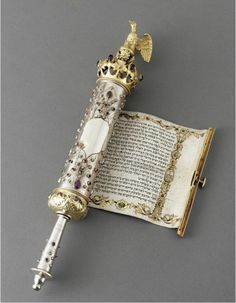 music Megillah Esther Scroll Jerusalem early 20th century in parcel-gilt and silver gem-set case Hadiah Diy, Anting Manik, Fantasy Props, Kraf Diy, Magical Jewelry, Arte Fantasy, Old Book, Illuminated Manuscript, Fantasy Jewelry