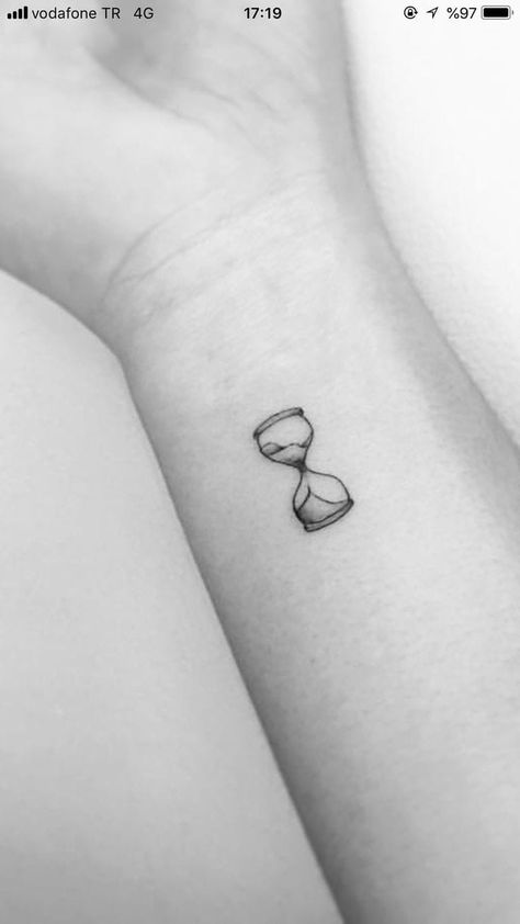 Minimal Clock Tattoo, Hourglass Tattoo Simple, Small Clock Tattoo, Small Hourglass Tattoo, Sand Clock Tattoo, Hourglass Tattoo Feminine, Tattoo Hourglass, Time Piece Tattoo, Pair Tattoos