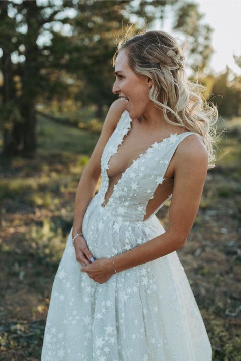 Shine like a star at your own wedding like #GLBride Lizzy did in our #GALA1002 wedding dress made of twinkling stars and adorned tulle. Star Lace Wedding Dress, Wedding Dresses With Stars, Wedding Dress Stars, Japan Elopement, Wedding Dress With Stars, Celestial Wedding Dress, Star Wedding Dress, Sustainable Wedding Dress, Gala Gowns