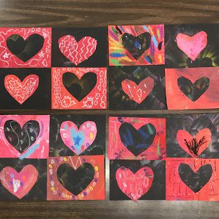 Art Projects Elementary, Valentines Art Lessons, Elementary Valentines, Art Kindergarten, Heart Art Projects, Room Kindergarten, Kindergarten Valentines, Valentine Art Projects, Kindergarten Art Lessons